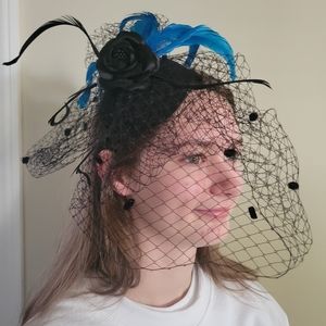 NWOT Black and Electric Blue Fascinator - OS